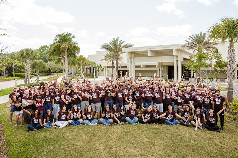 AM Team Photo 2022 - Awesome Motive AM Team Photo 2022